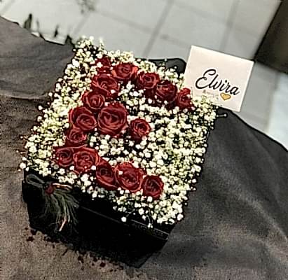 Gelin �i�e�inde Harf G�l